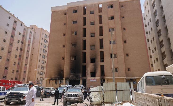 Plusieurs travailleurs étrangers tués dans l&rsquo;incendie d&rsquo;un immeuble au Koweït