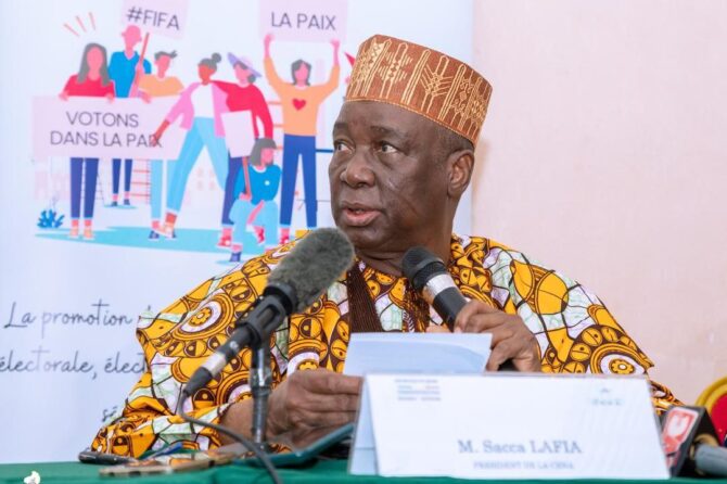 La CENA dénonce les accusations du parti Les Démocrates et réaffirme sa transparence