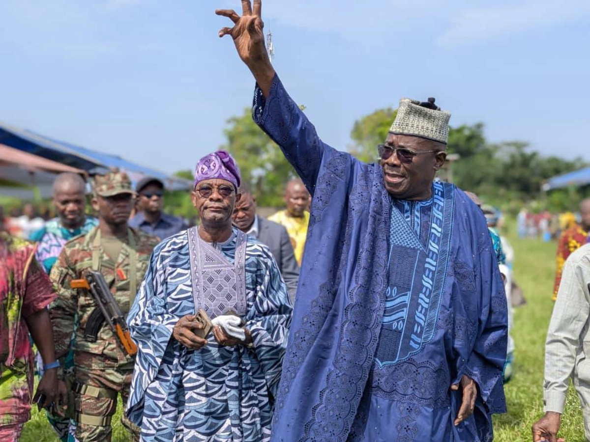 Présidentielle 2026 : Basile Ahossi « assume » son soutien à Romuald Wadagni lors d’un géant meeting à Athiémé