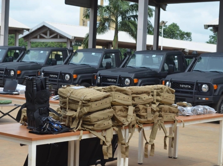 Les États-Unis remettent divers équipements militaires modernes  à l&rsquo;armée béninoise contre le terrorisme