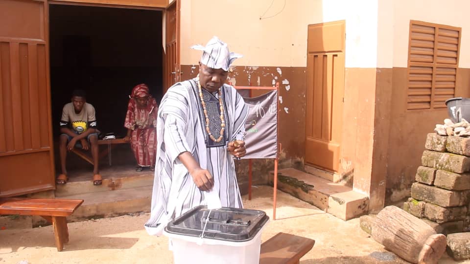 Le délégué général du PTB accomplit son devoir civique