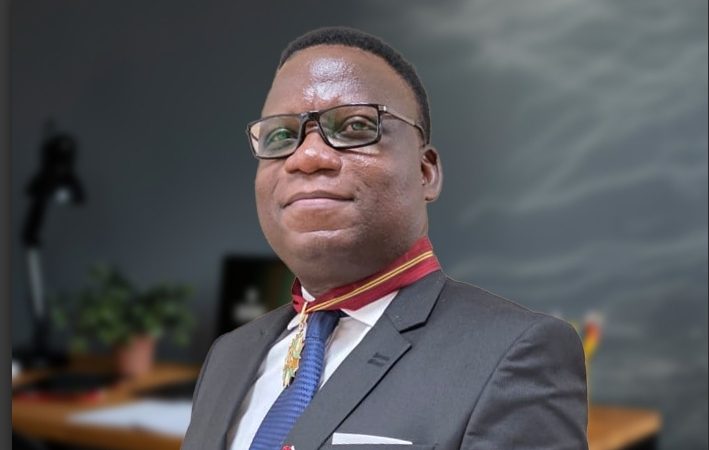 Dr Victorien Kougblénou élevé au grade de Commandeur de l’Ordre national du Bénin