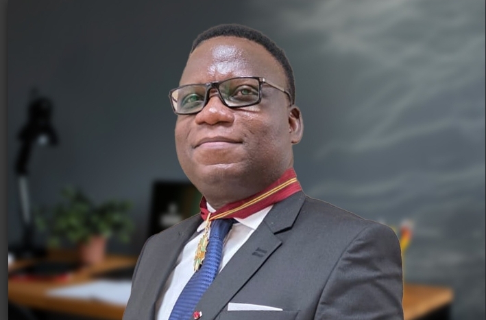 Dr Victorien Kougblénou élevé au grade de Commandeur de l’Ordre national du Bénin