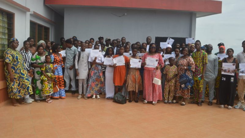 Remise d&rsquo;attestations à Vidéo Leader : une promotion de jeunes apprenants tournée vers l&rsquo;avenir numérique